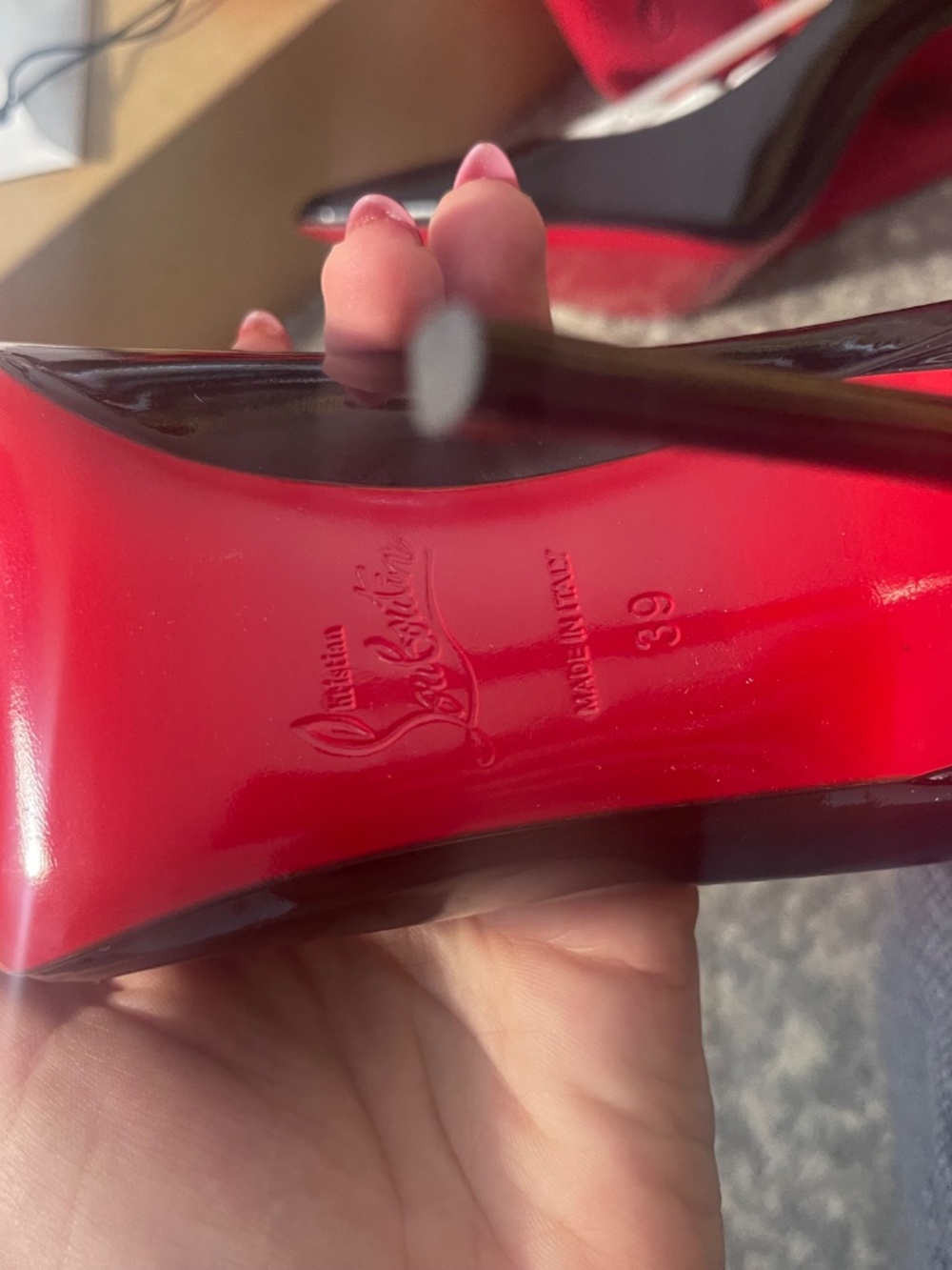 Shoes - Picture 4 of 6